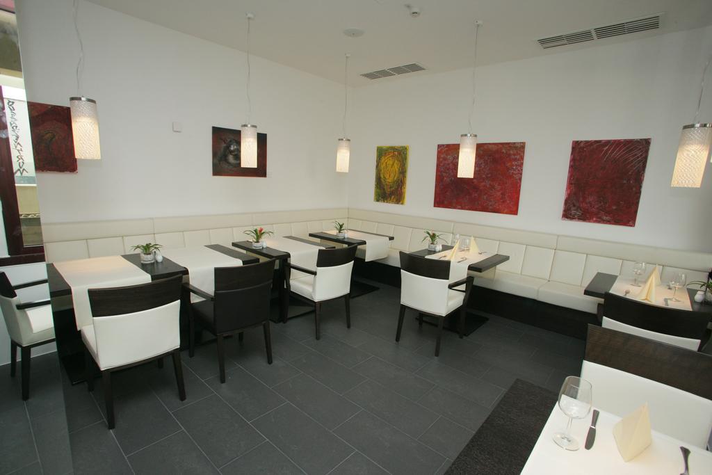 Hotel Burgenland Eisenstadt Exterior photo